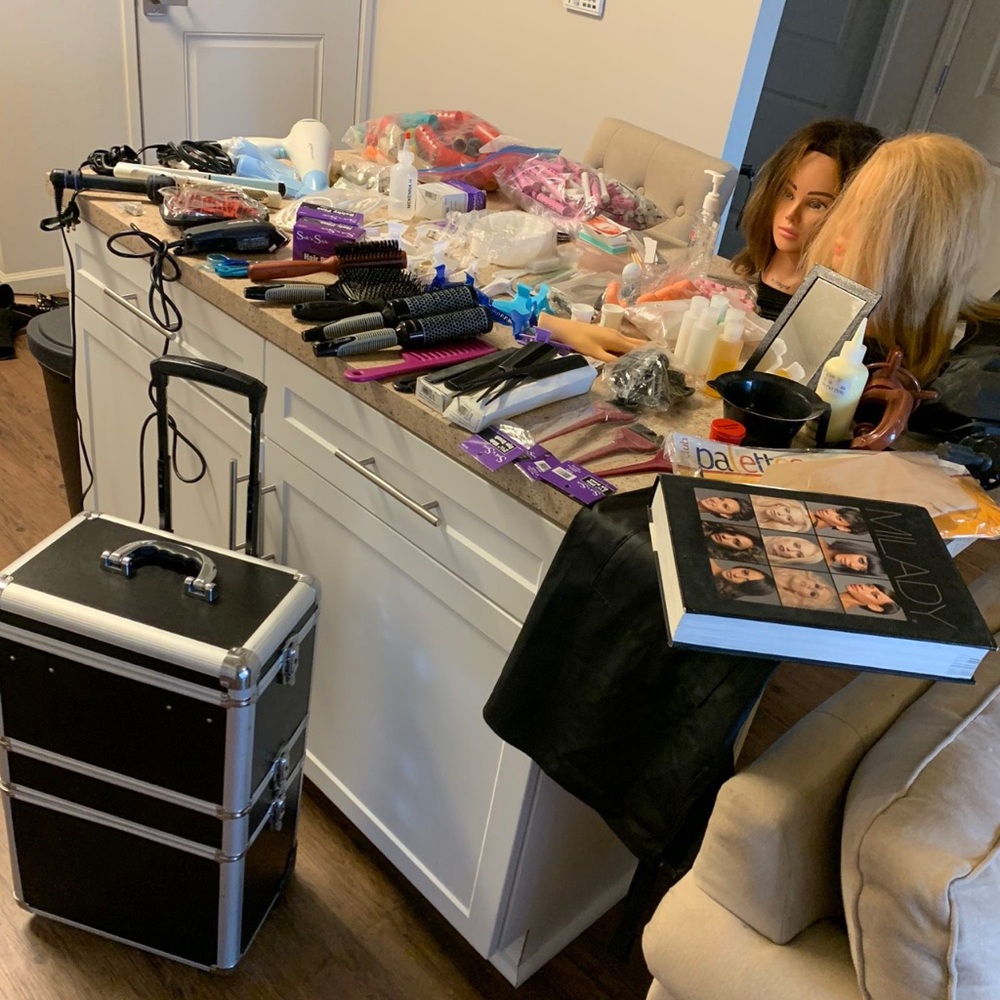 Professional cosmetology kit